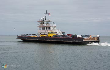 A500-Hatteras-Ocracoke-Ferry.jpg
