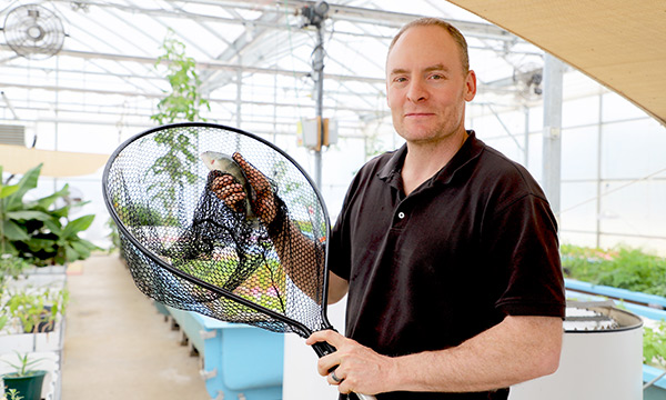 Hydroponics Facility Uses YSI Meters to Prevent Loss