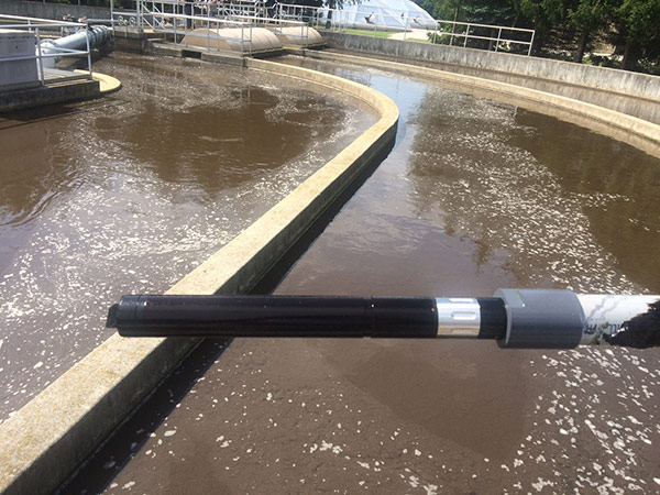 Cedarburg-WWTP-Lightning-FDO-Probe.jpg