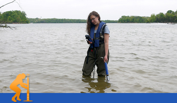 Water quality monitoring sonde in a river