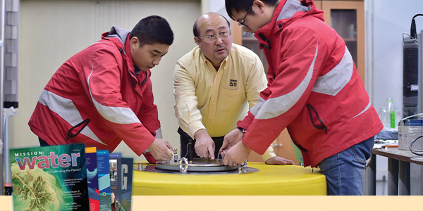 Lake Taihu YSI Water Quality Buoy Collaboration