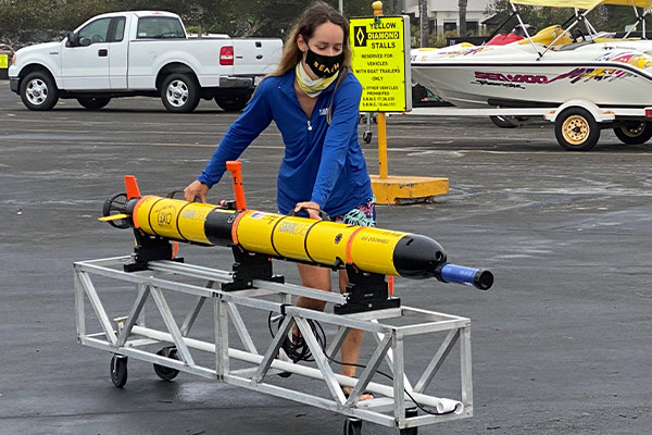 Deploying an AUV | YSI EcoMapper Study | Autonomous Underwater Vehicle Applications