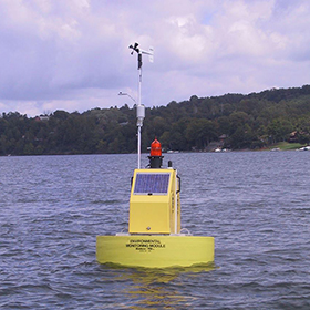 YSI-Buoy-Vertical-Profiling-System.jpg