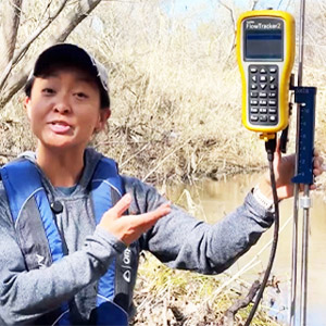 wading discharge flowtracker2
